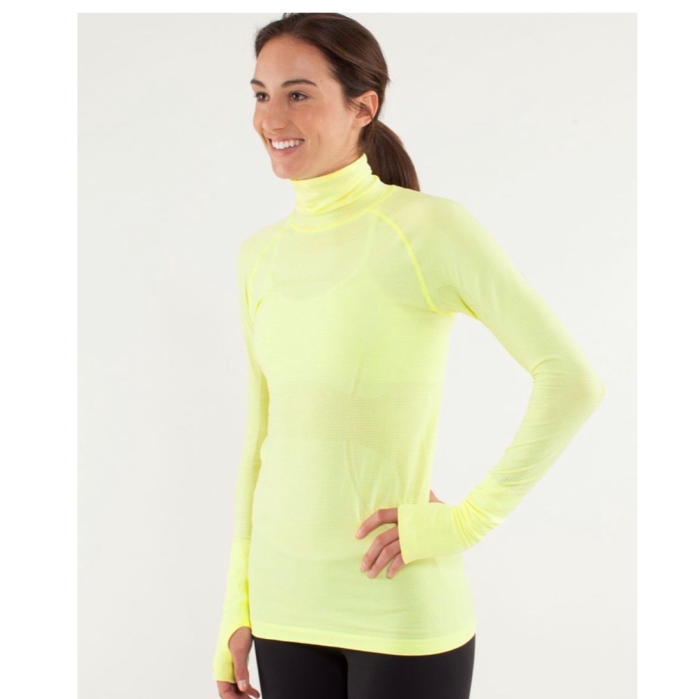 Lululemon Run • Swiftly Turtleneck
Clarity Yellow